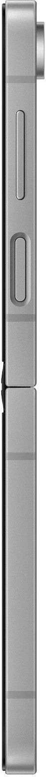 Refurbished Samsung Galaxy Z Flip6