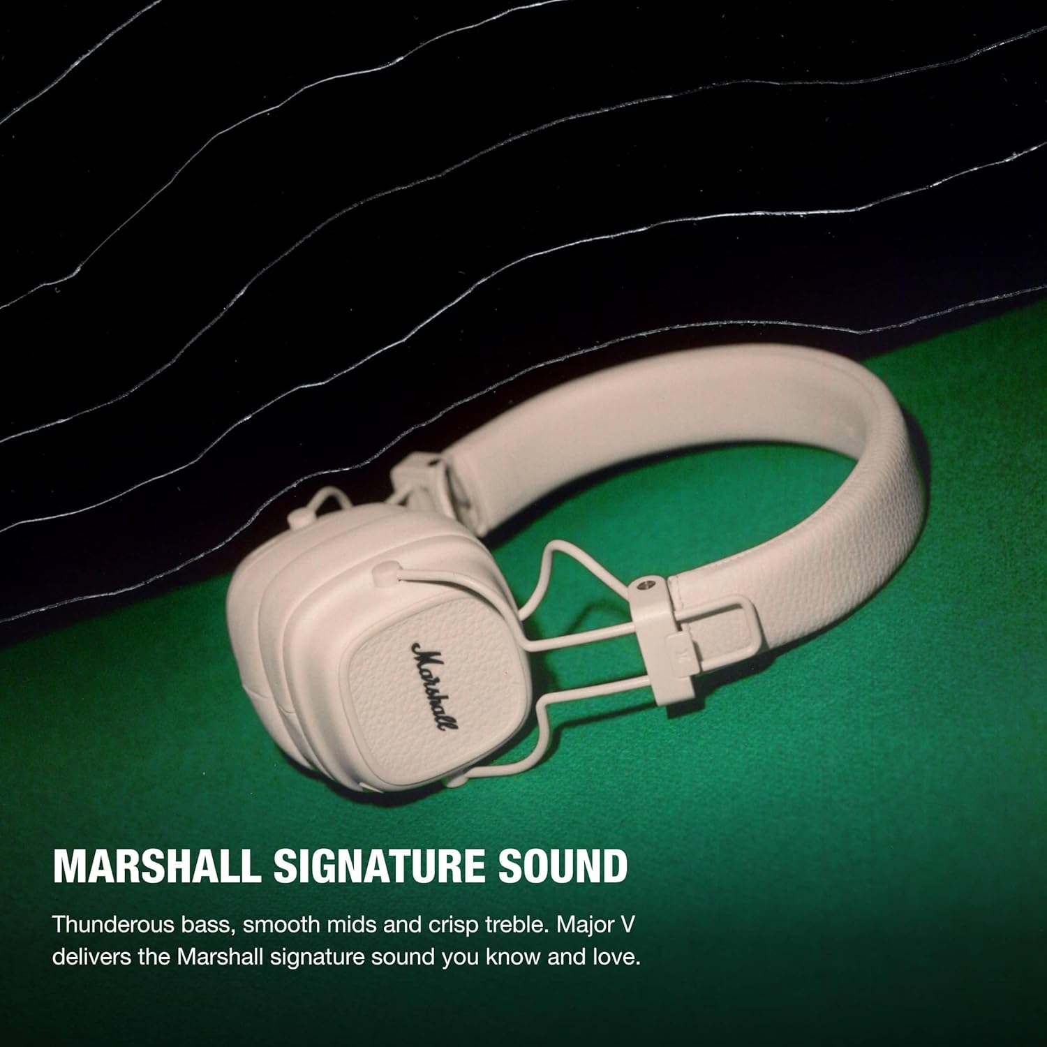 Marshall Major V Wireless On Ear Headphones - Cream