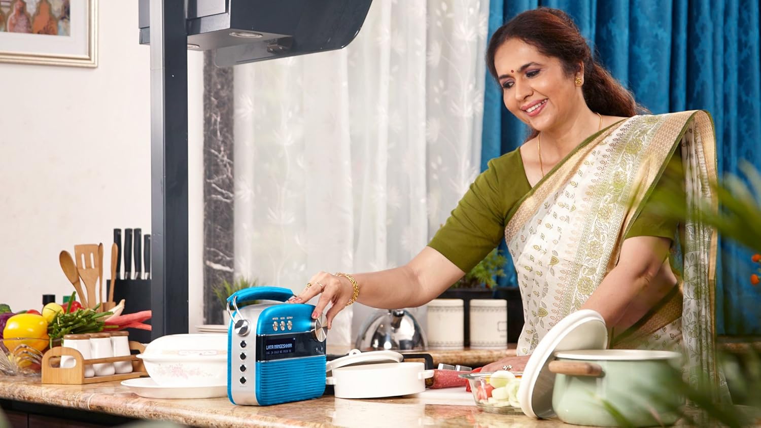 Saregama Carvaan Portable Digital Music Player (Electric Blue)